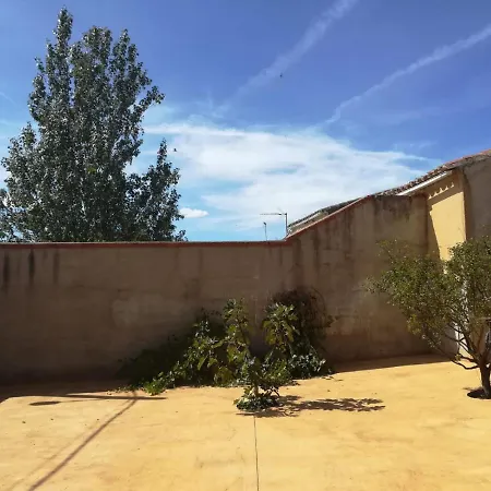 La * Villarrín de Campos